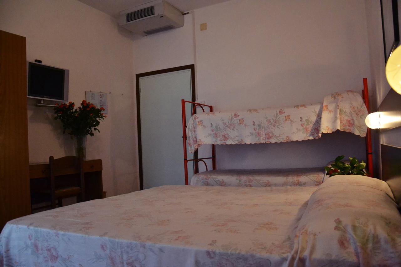 Hotel Rex 2*